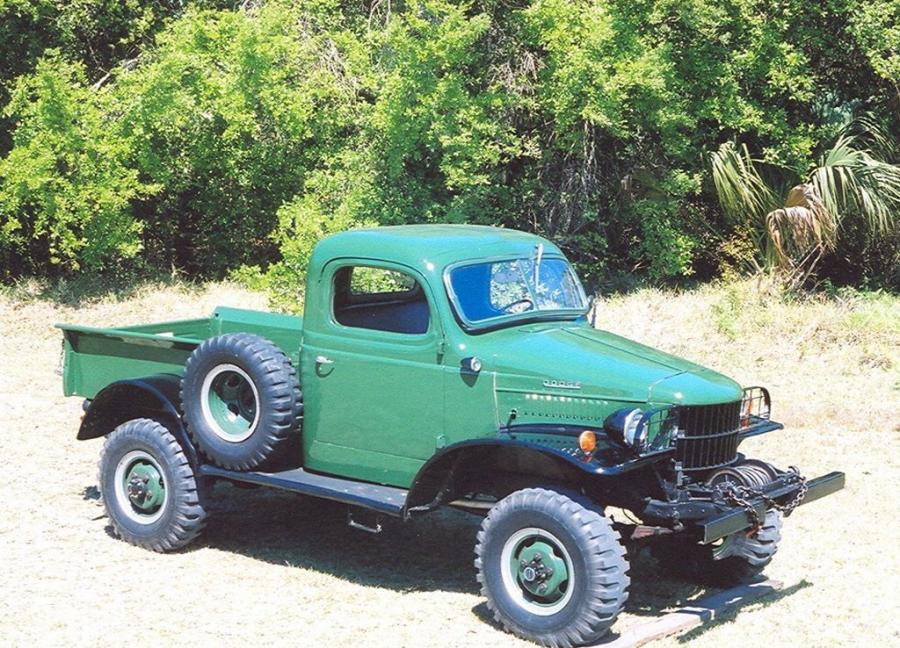  Dodge Power Wagon 1946 года  (фото 4 из 7)